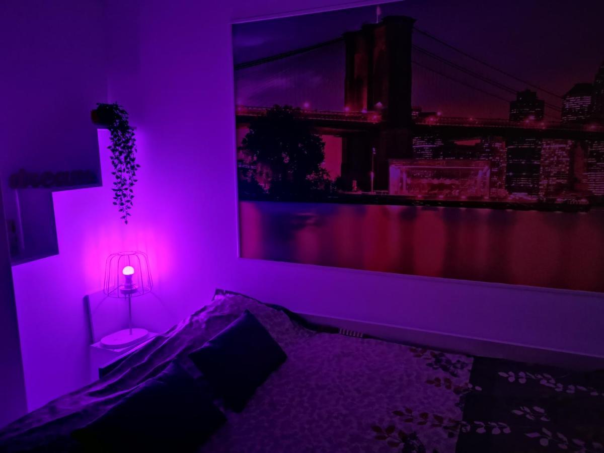 Iasi Jacuzzi Apartment A エクステリア 写真